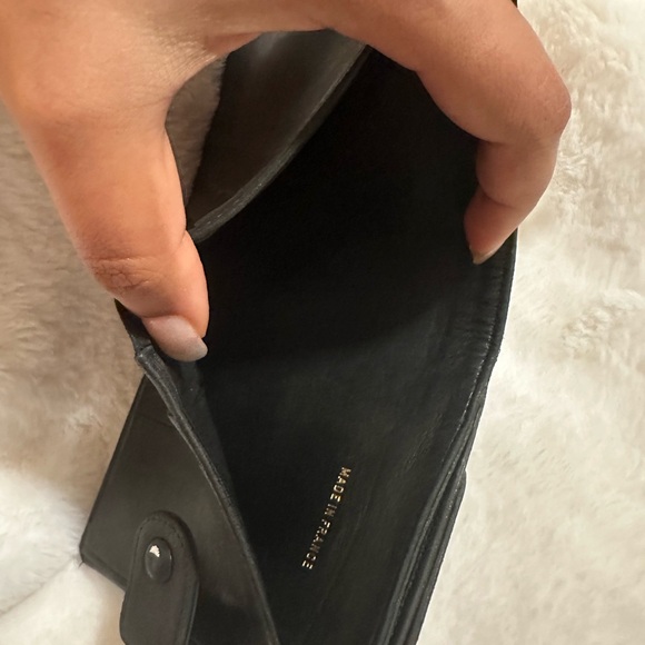 CHANEL Black Leather Wallet - Picture 5 of 5
